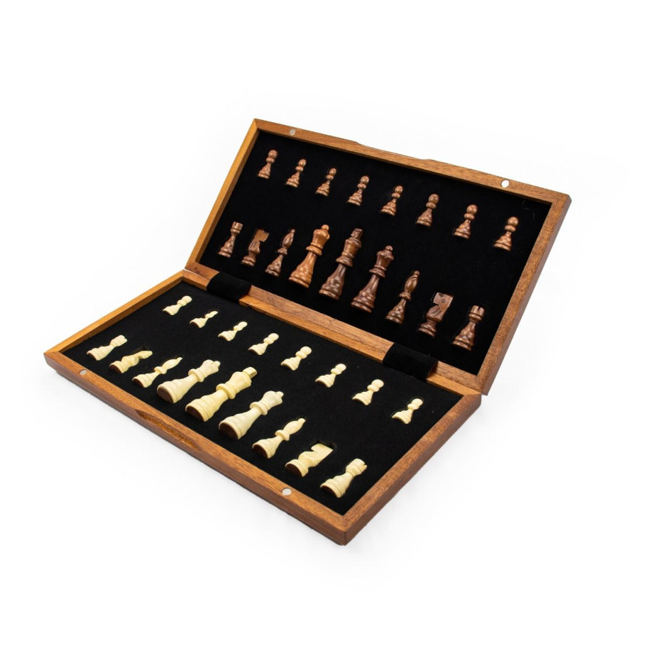 LPG Classics: Wooden Magnetic Chess Set 38 cm